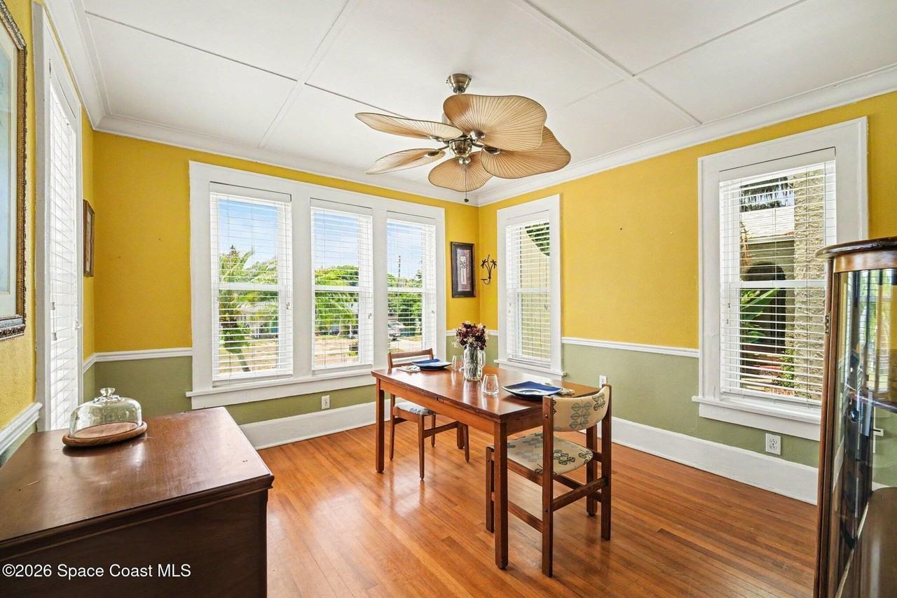 312 Bellair Dr - Photo 5 of 15