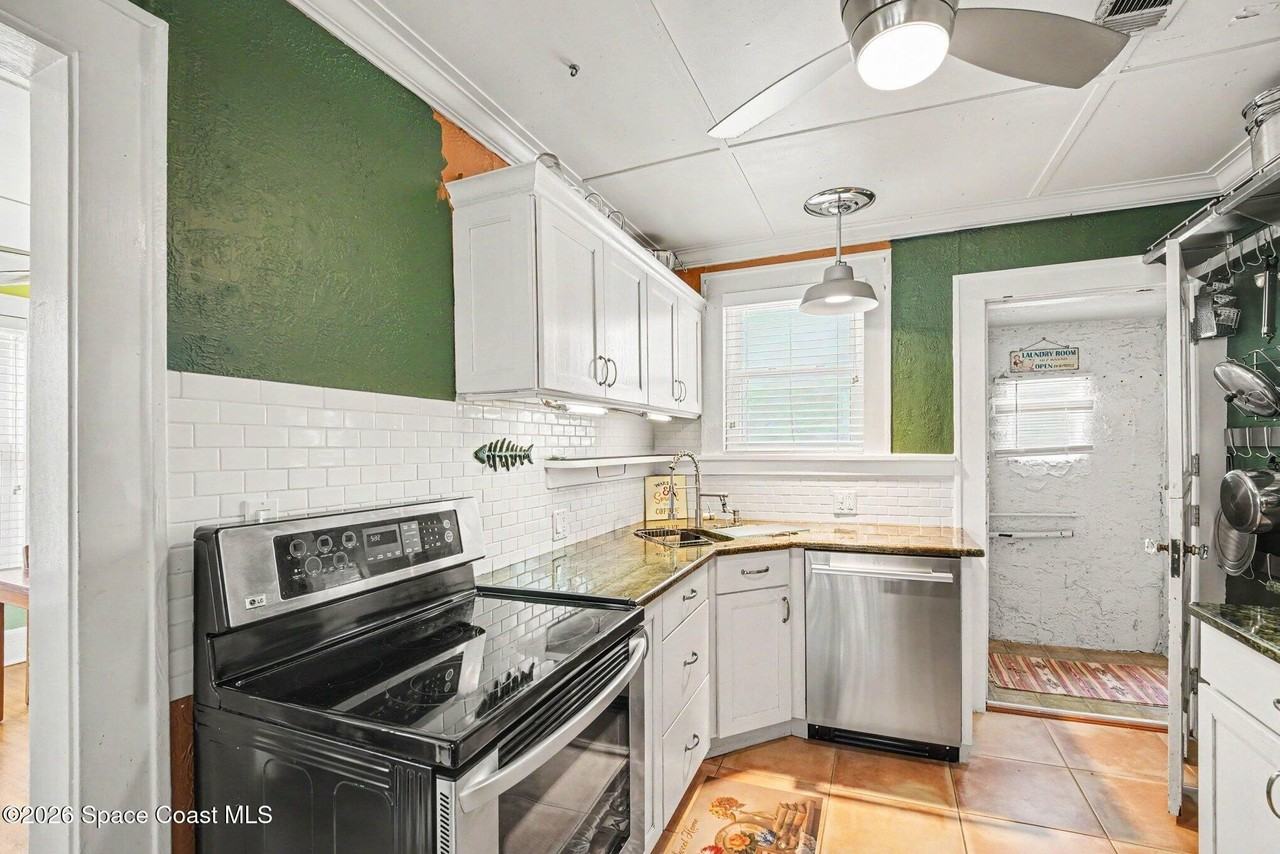 312 Bellair Dr - Photo 7 of 15