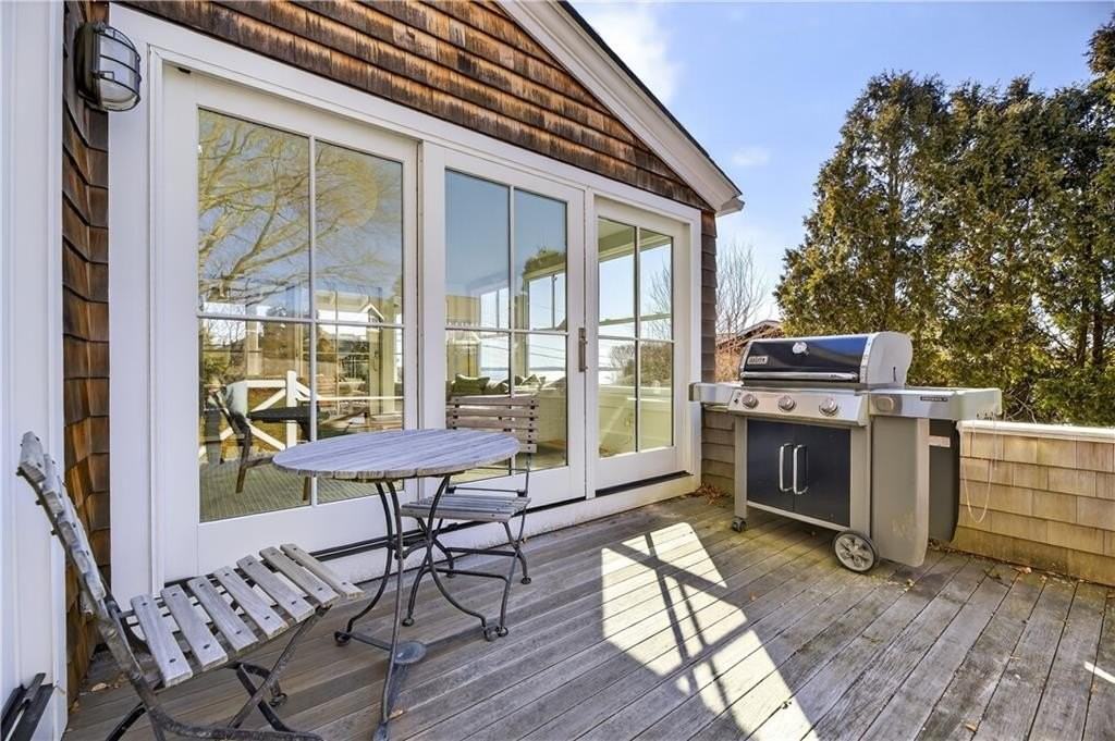 47 Longfellow Rd - Photo 7 of 34