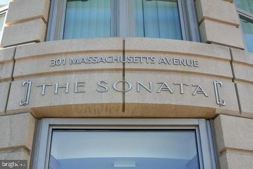 301 Massachusetts Ave Nw #506 - Photo 2 of 12
