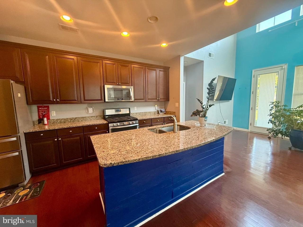 33339 Lone Cedar Lndg - Photo 5 of 24