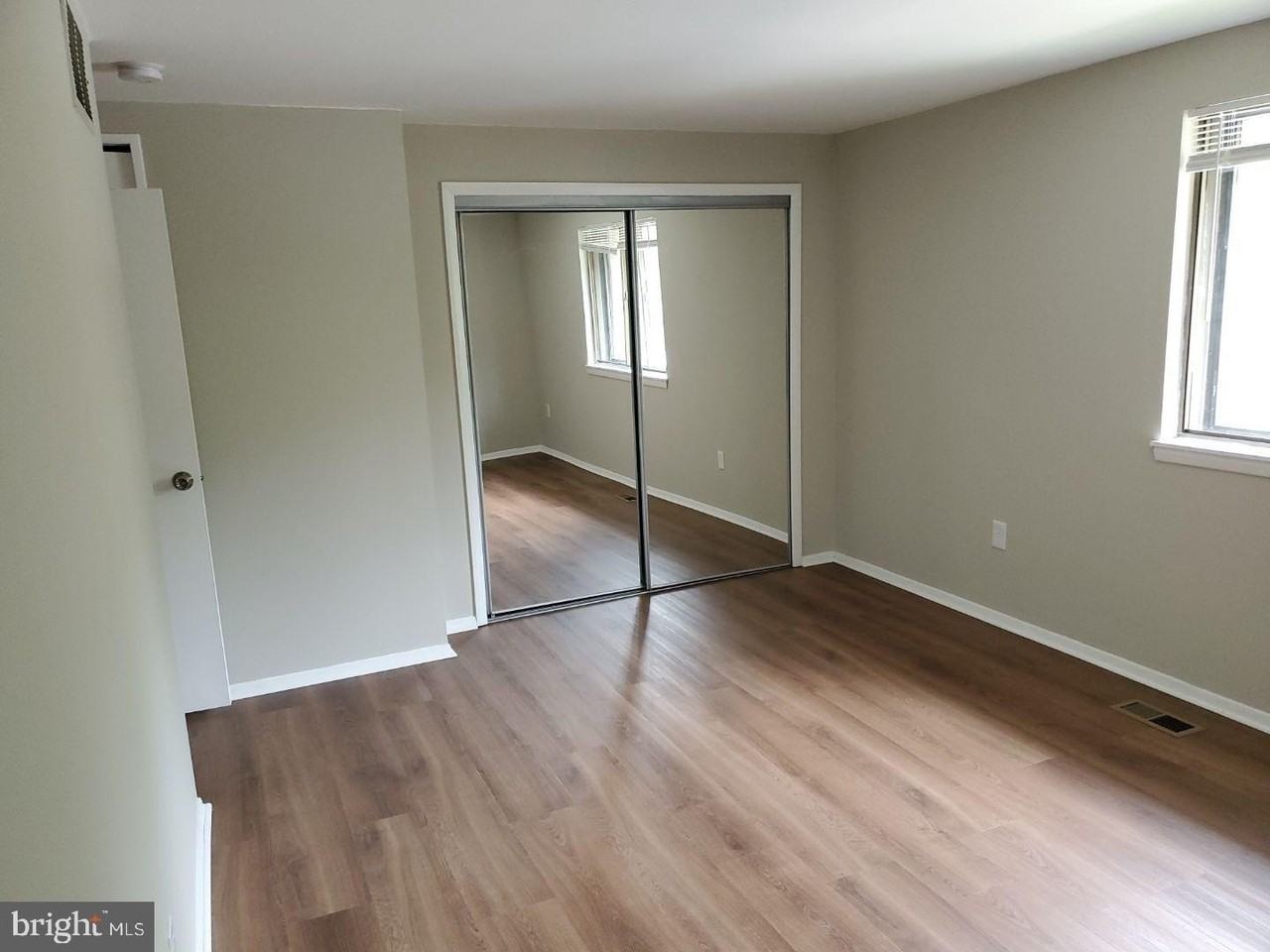 7381 Hickory Log Cir - Photo 7 of 23