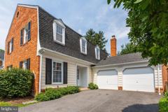 10239 Gainsborough Rd - Photo 1 of 1