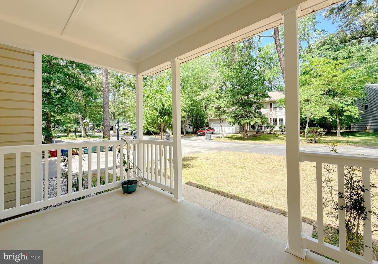 23150 Grey Squirrel Ln - Photo 3 of 50