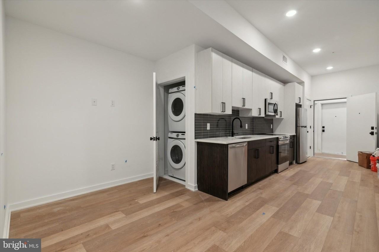 1704 FRANKFORD AVENUE #2R - Photo 6 of 11