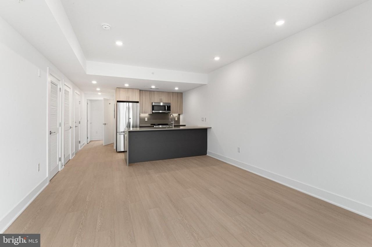 2000 Dreer St #507 - Photo 6 of 36