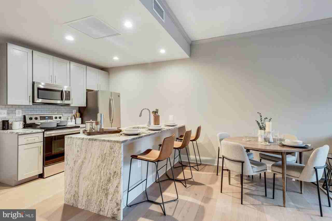 30 N 23RD Street #2109 - Photo 6 of 42