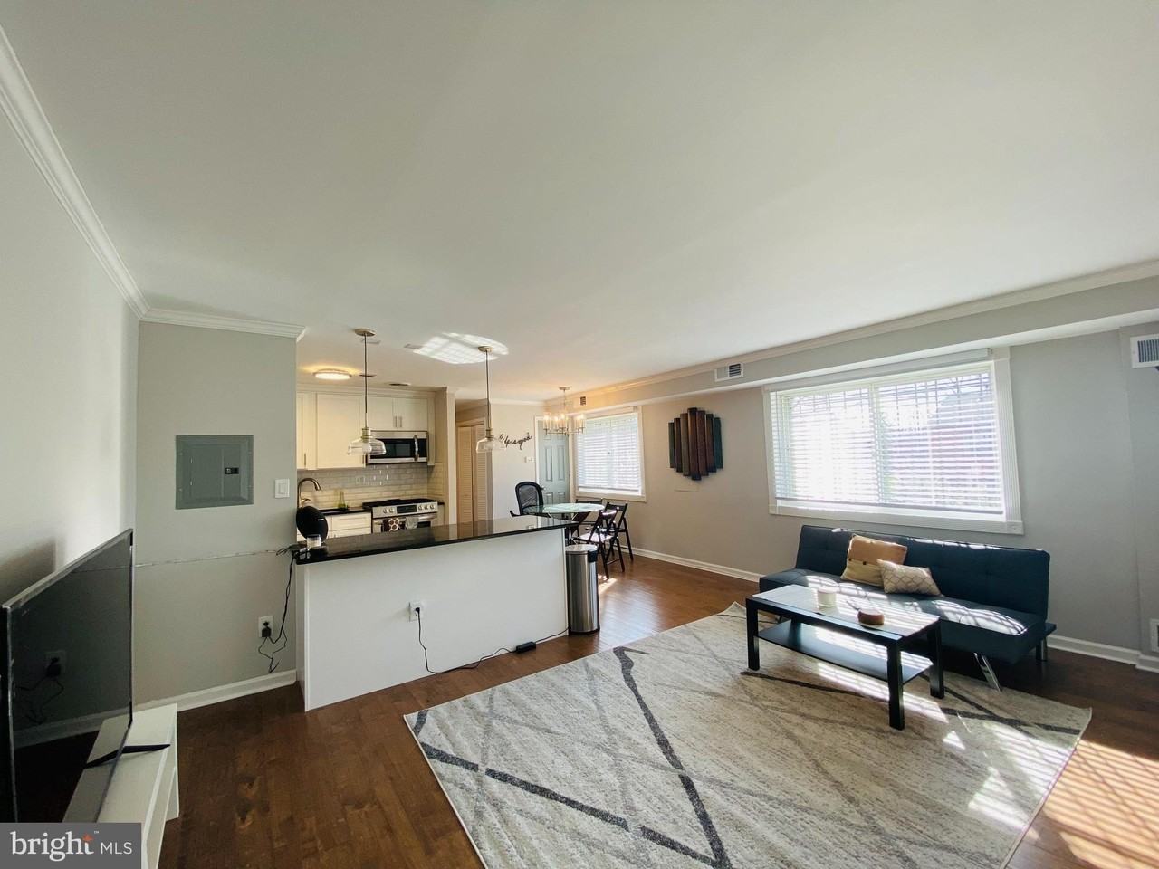 1221 N Quinn St #1 - Photo 6 of 45