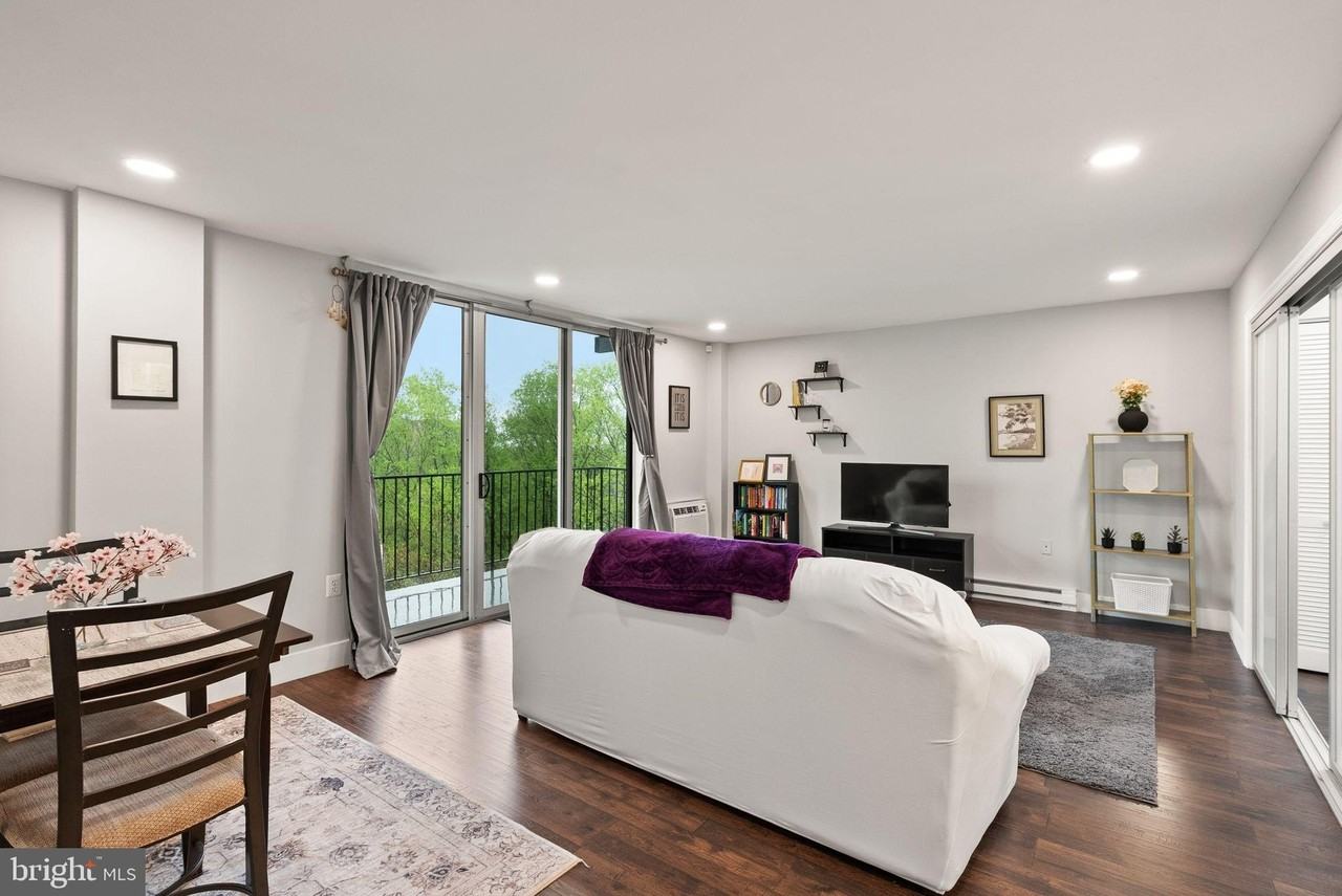 3245 Rio Dr #1012 - Photo 6 of 24