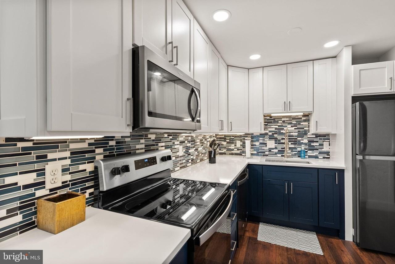 3245 Rio Dr #1012 - Photo 4 of 24