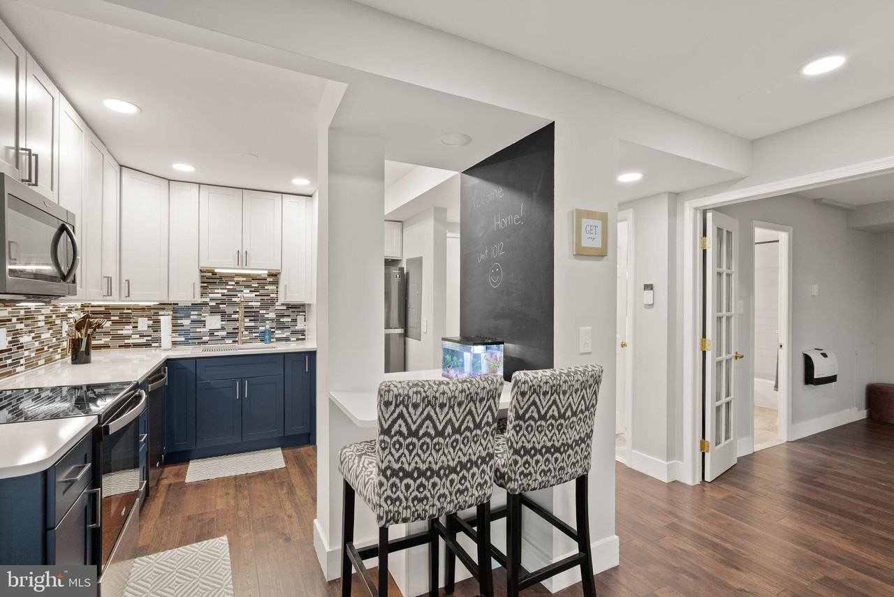 3245 Rio Dr #1012 - Photo 5 of 24
