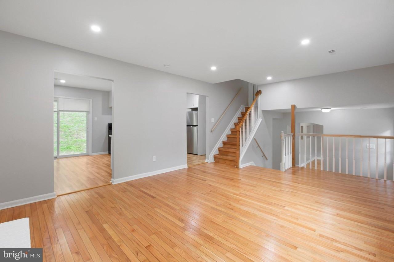 3 Willow Branch Pl - Photo 2 of 32