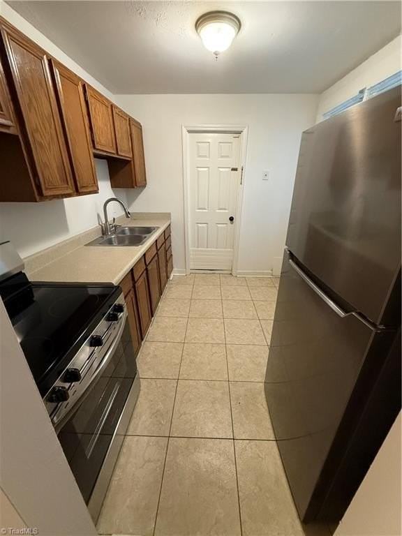 245 Corona St #6 - Photo 6 of 10