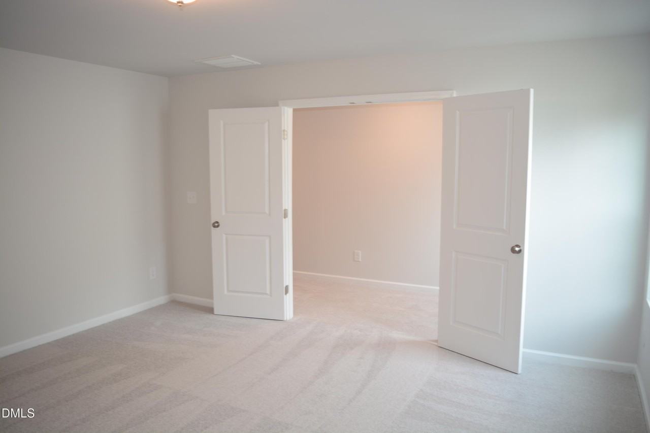 844 Bellewood Gardens Dr - Photo 6 of 17