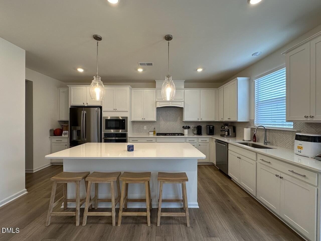 407 Auburndale Ct - Photo 6 of 23