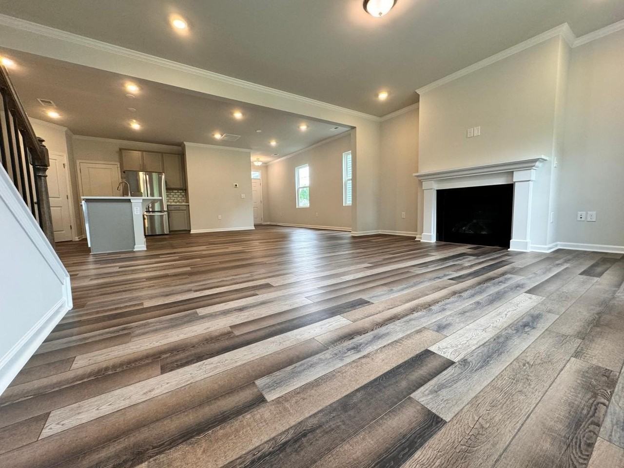 5712 Woodlawn Dr - Photo 6 of 40