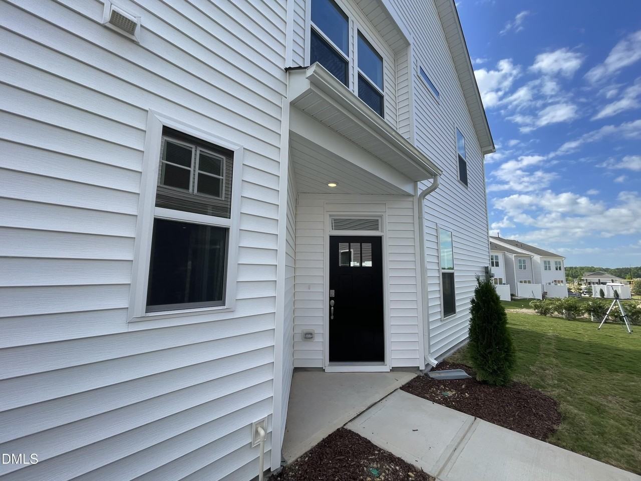 7424 Bourbon Briar Drive - Photo 3 of 36