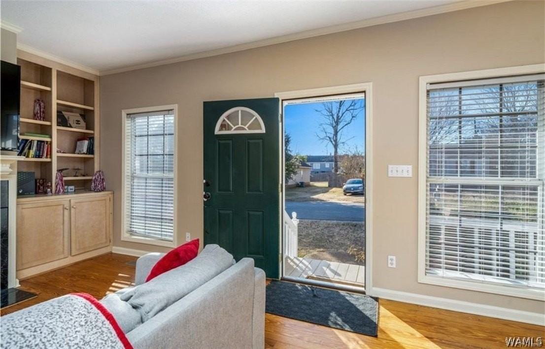 16 Beverly Hts - Photo 2 of 21