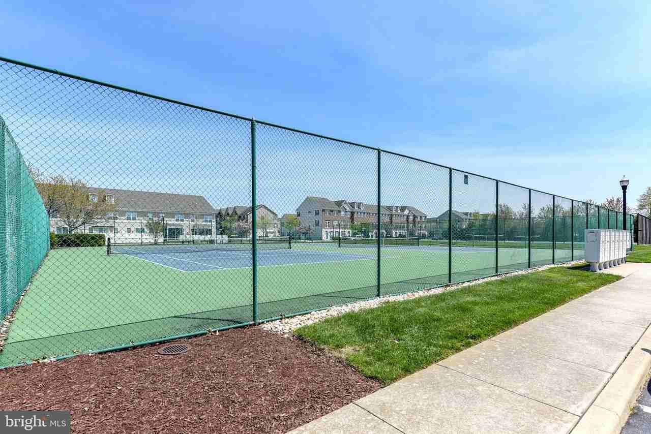 33106 N Village Loop - Photo 5 of 6