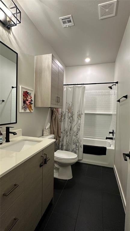 2533 Nw 129th St - Photo 3 of 22