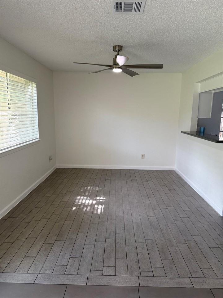 262 Coppersmith Dr - Photo 5 of 25