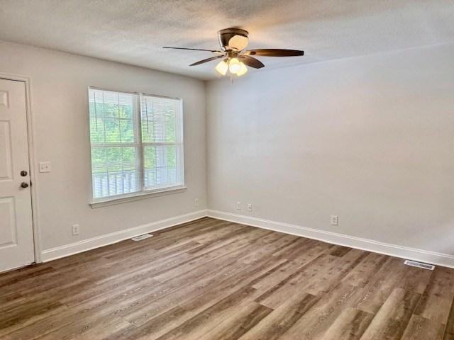 107A Shadowrock Dr - Photo 4 of 17