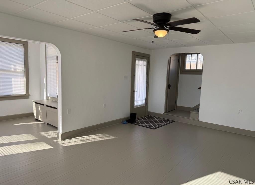 1727R Scalp Ave - Photo 3 of 26