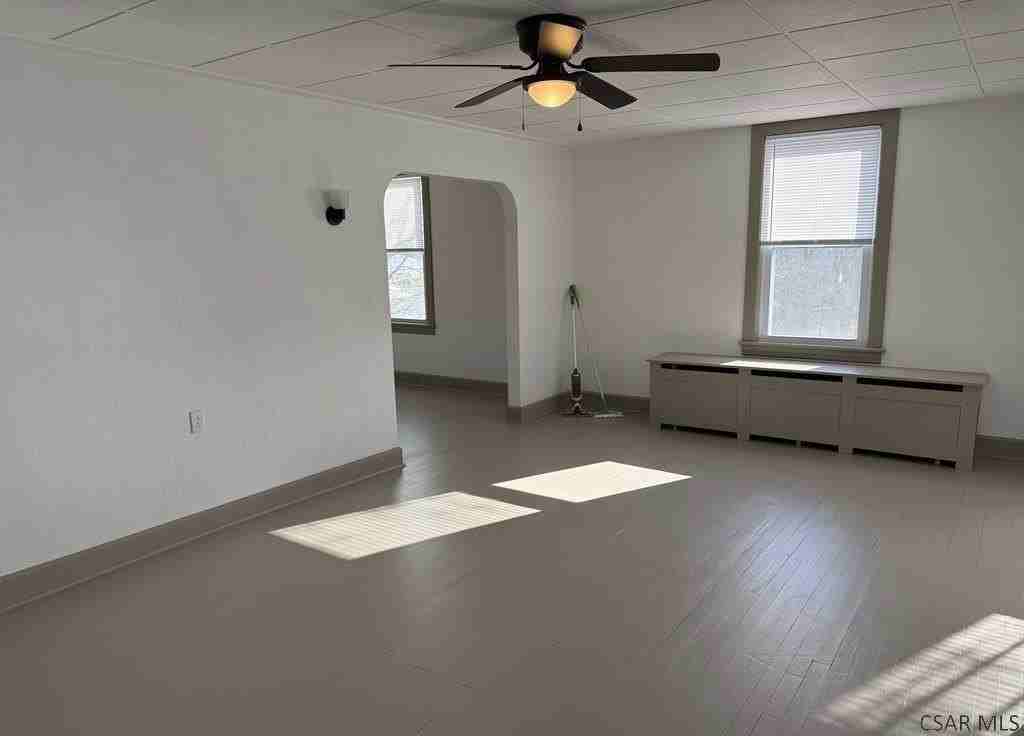1727R Scalp Ave - Photo 4 of 26