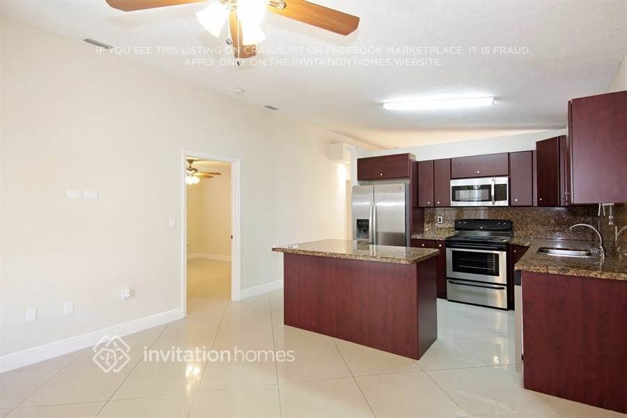 2476 W 72nd Pl - Photo 5 of 19