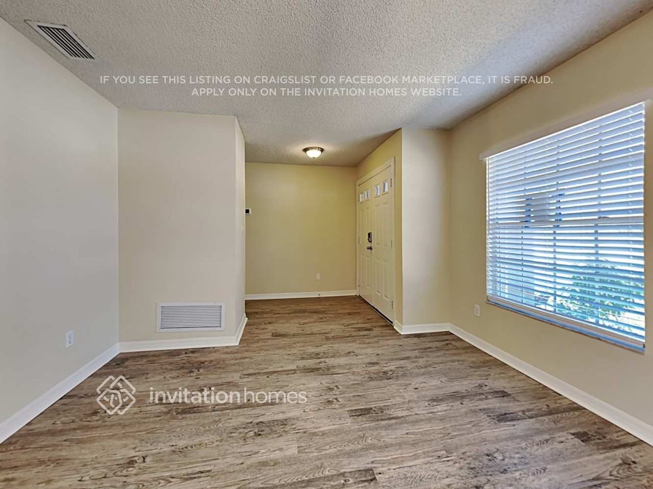 177 Sandalwood Way - Photo 4 of 18