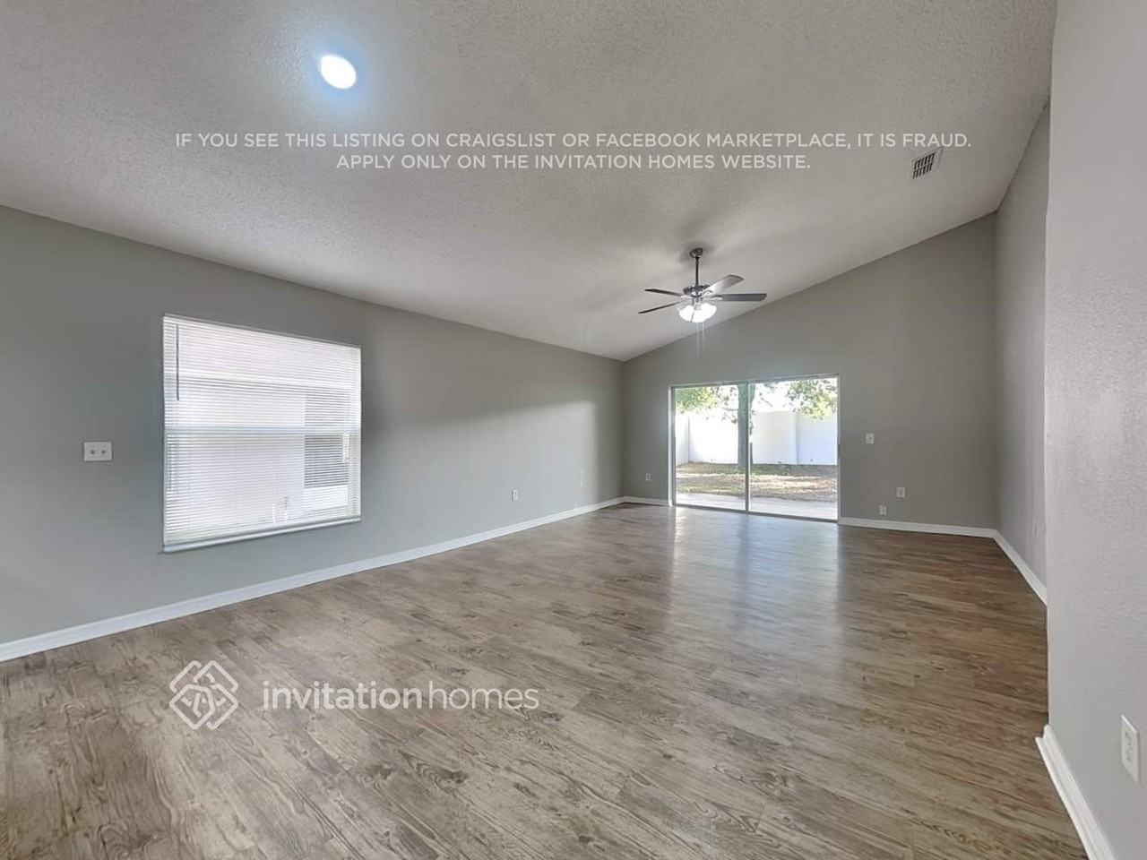 334 Thomasdale Ave - Photo 6 of 19