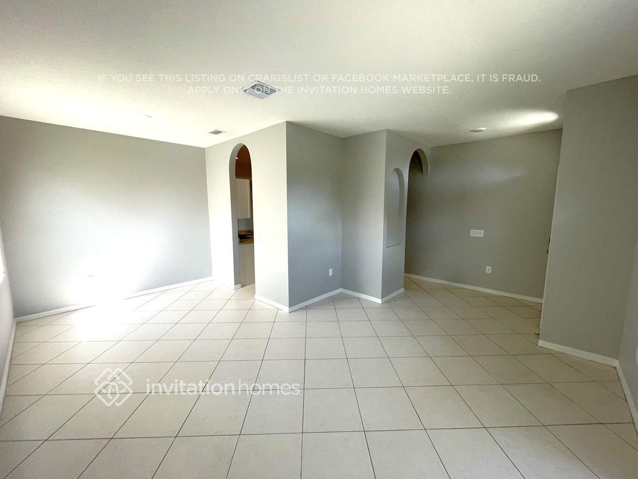 1911 Terralyn Ln - Photo 3 of 16