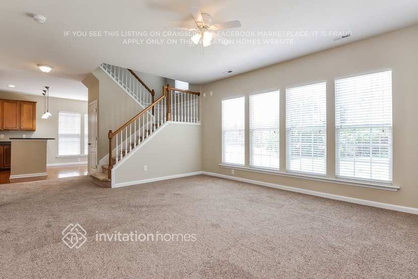 12569 Honeychurch St - Photo 3 of 21