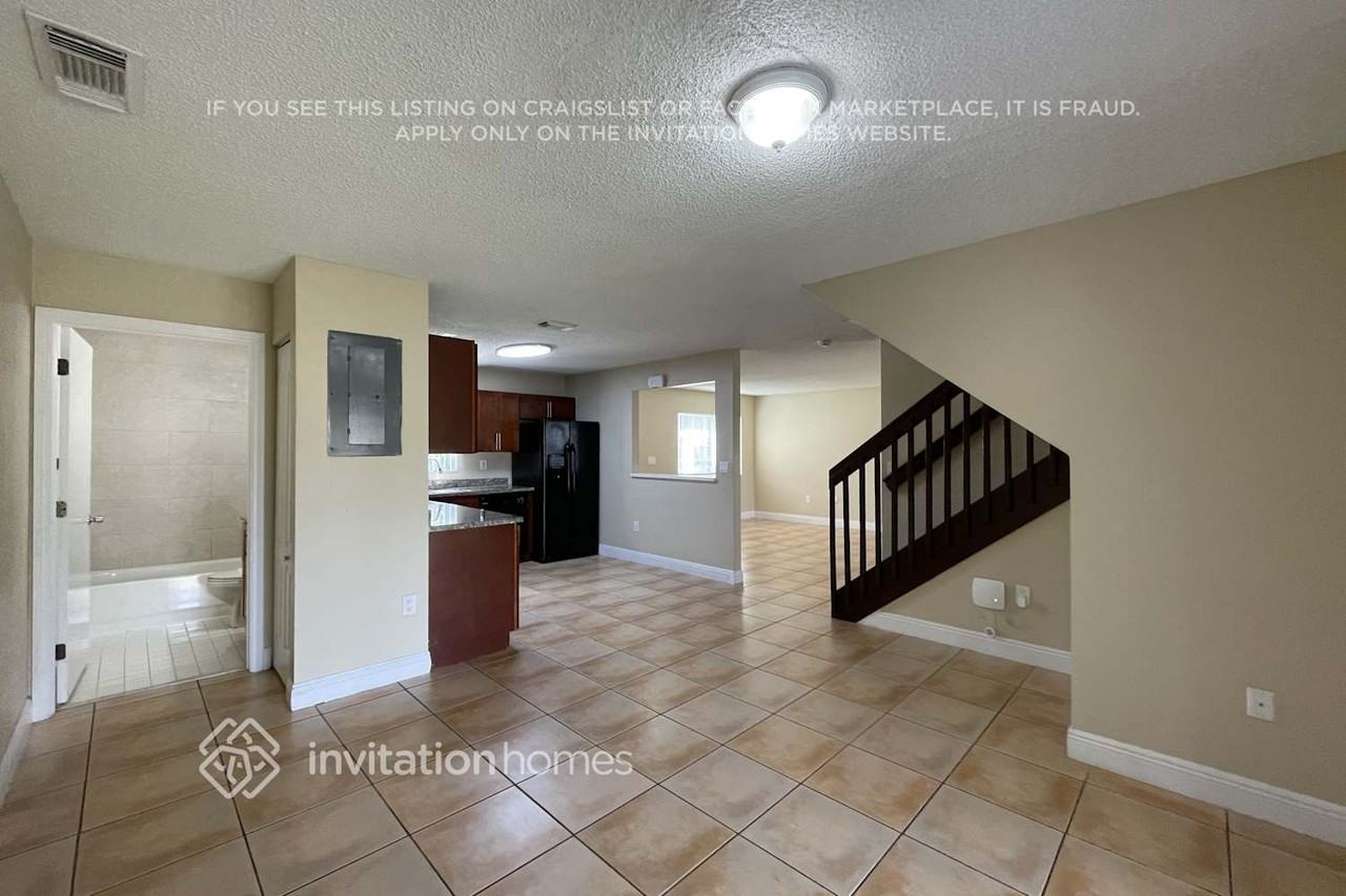 18118 Sw 154th Ct - Photo 6 of 22