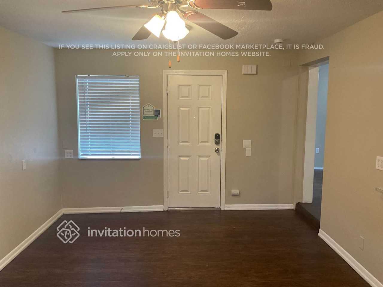 9248 83rd St - Photo 3 of 21