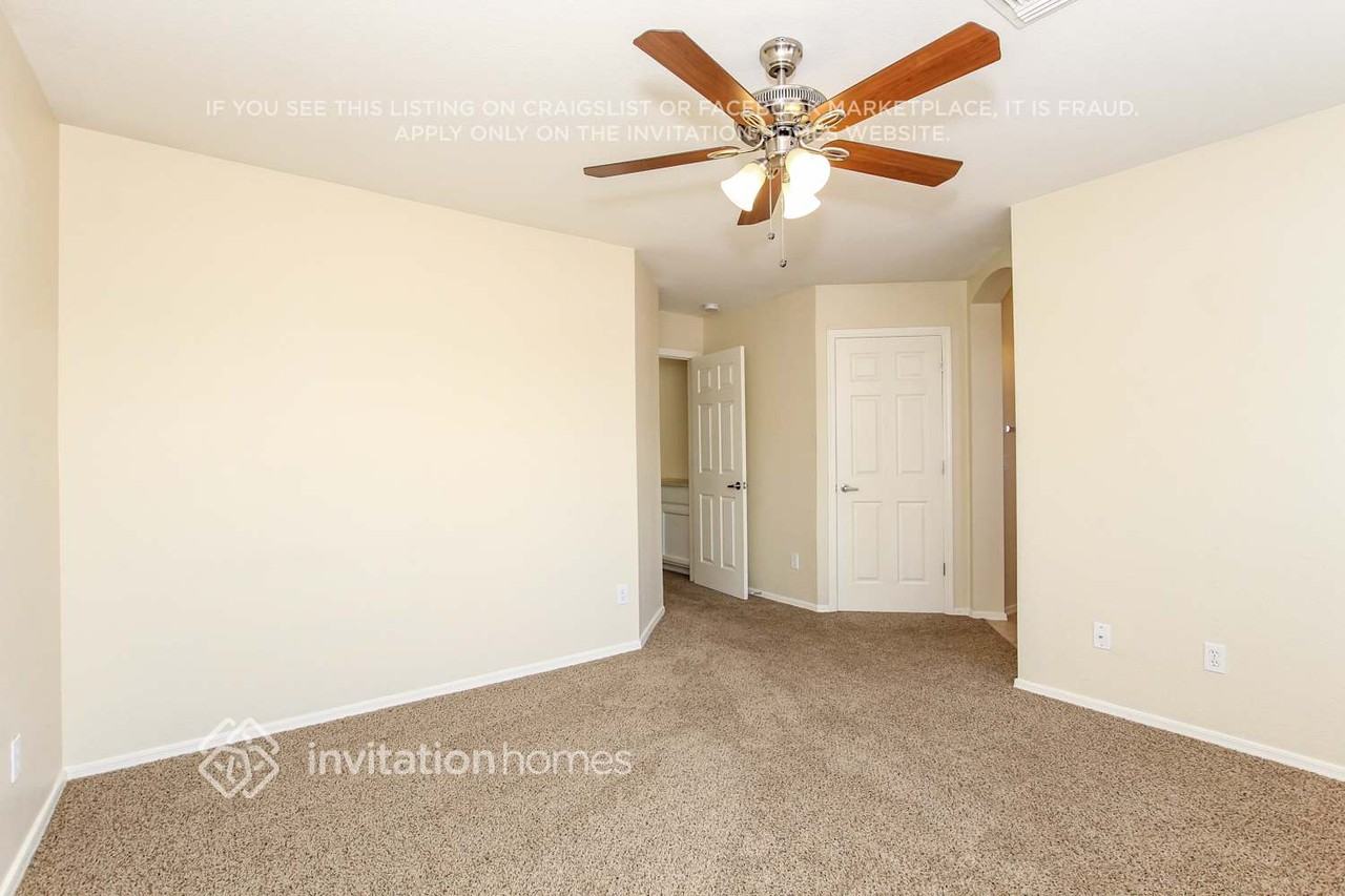 11341 W Ruth Ave - Photo 7 of 17