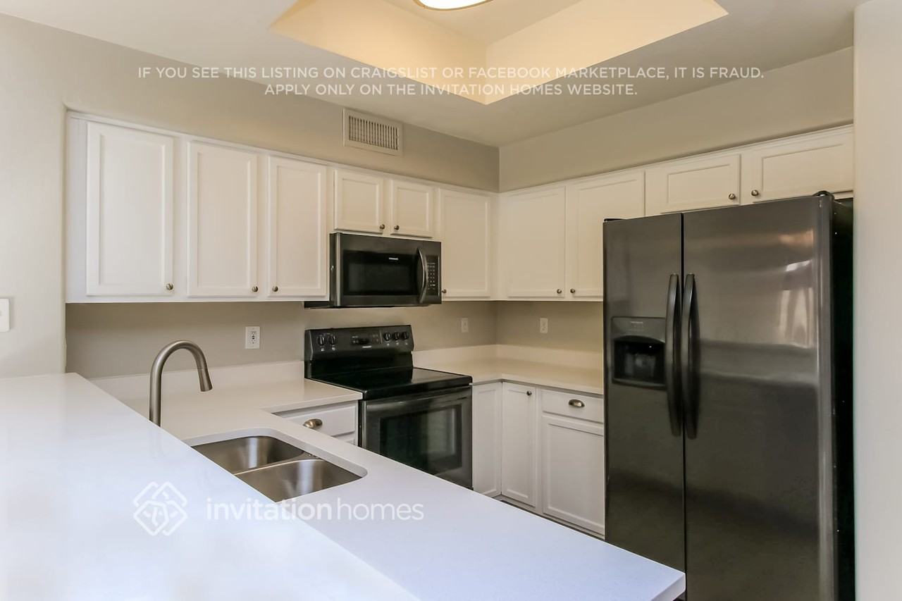 7243 E Kramer St - Photo 6 of 16