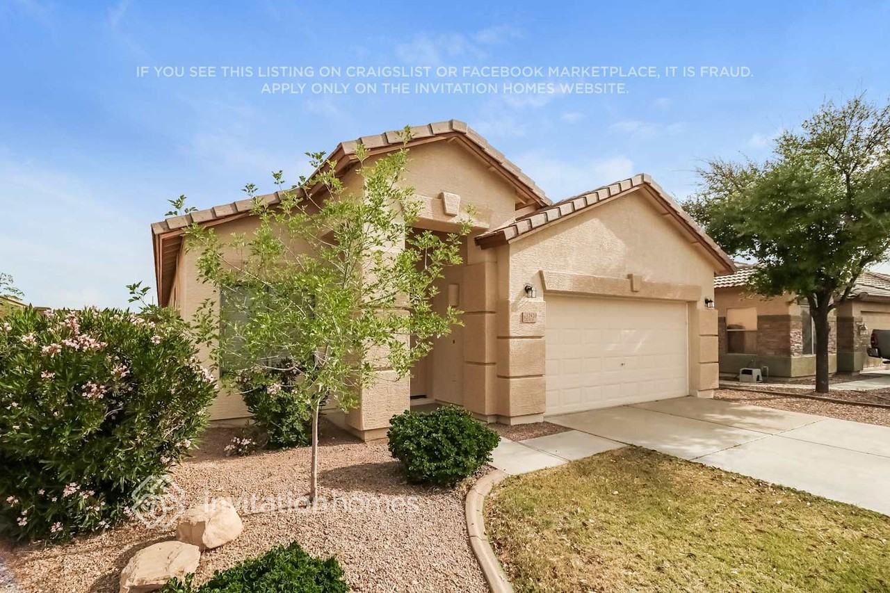 12420 W Woodland Ave - Photo 2 of 16