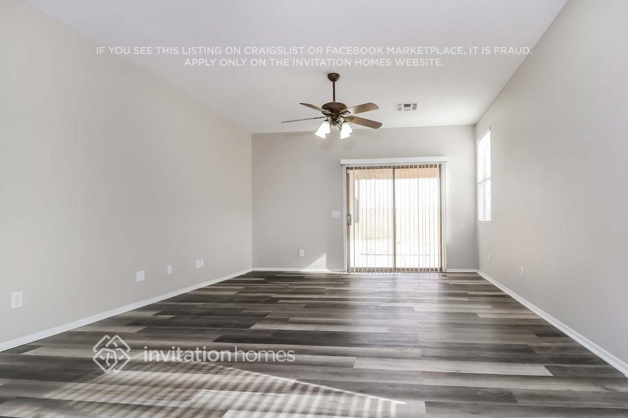 12420 W Woodland Ave - Photo 3 of 16