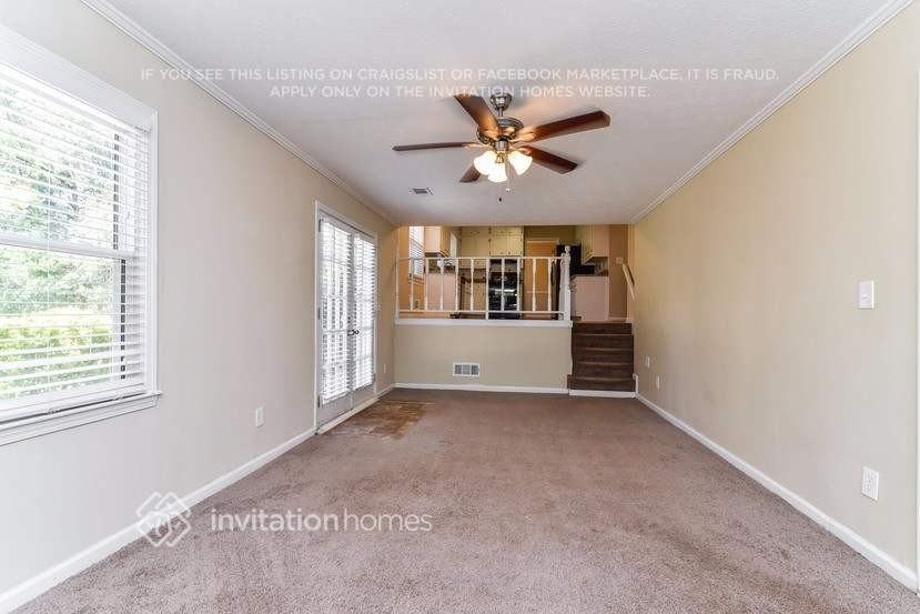 981 Flagg Way - Photo 3 of 16
