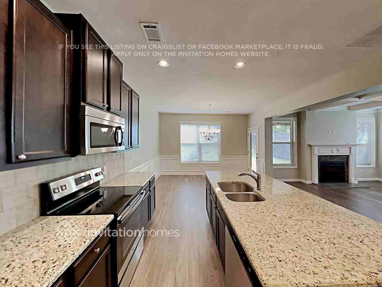 9049 Lexington Ct - Photo 6 of 20