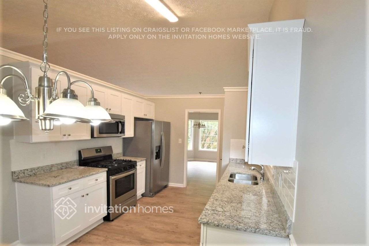 550 Elizabeth Hts - Photo 3 of 13