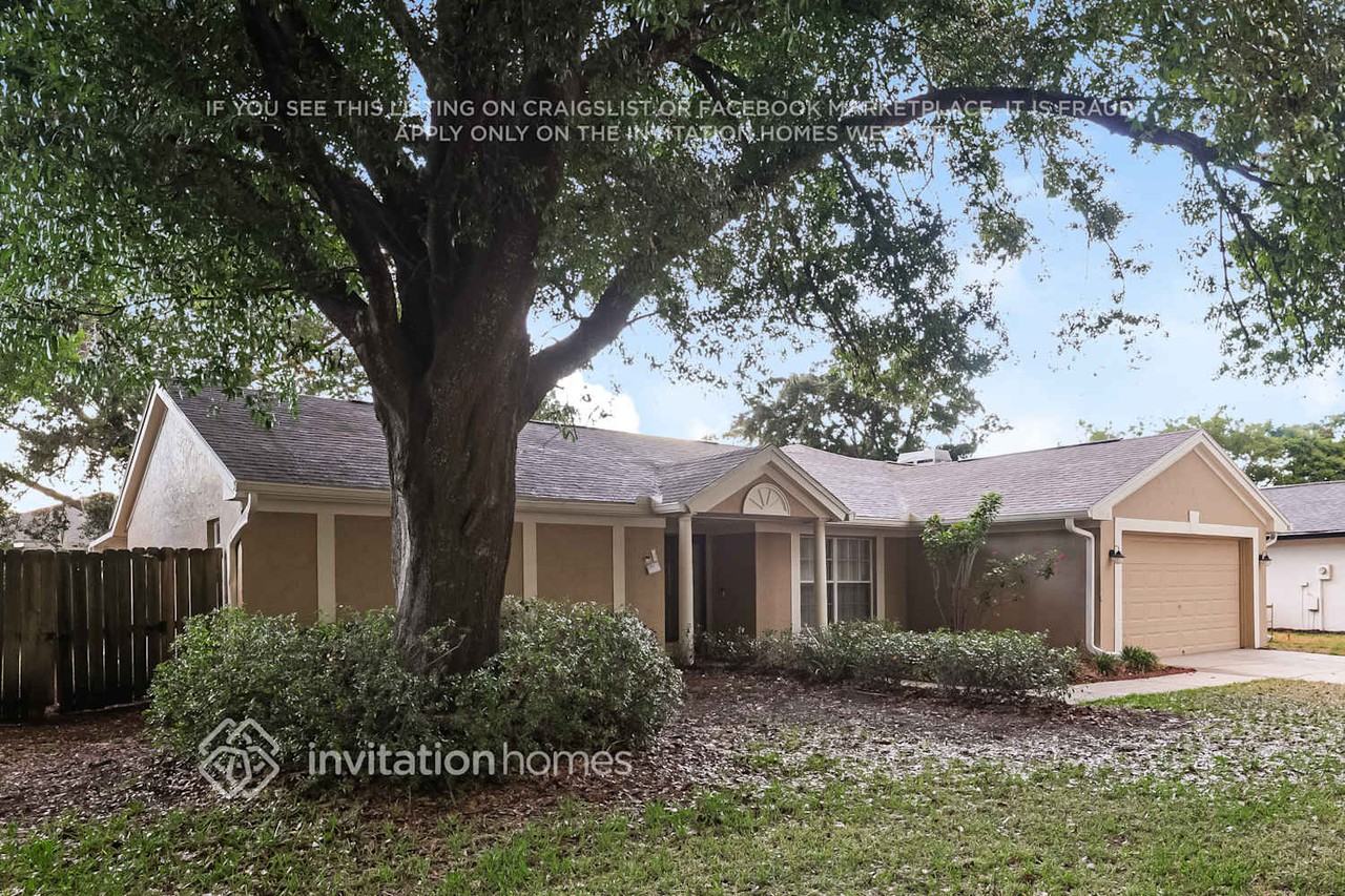10410 Tara Dr - Photo 3 of 17