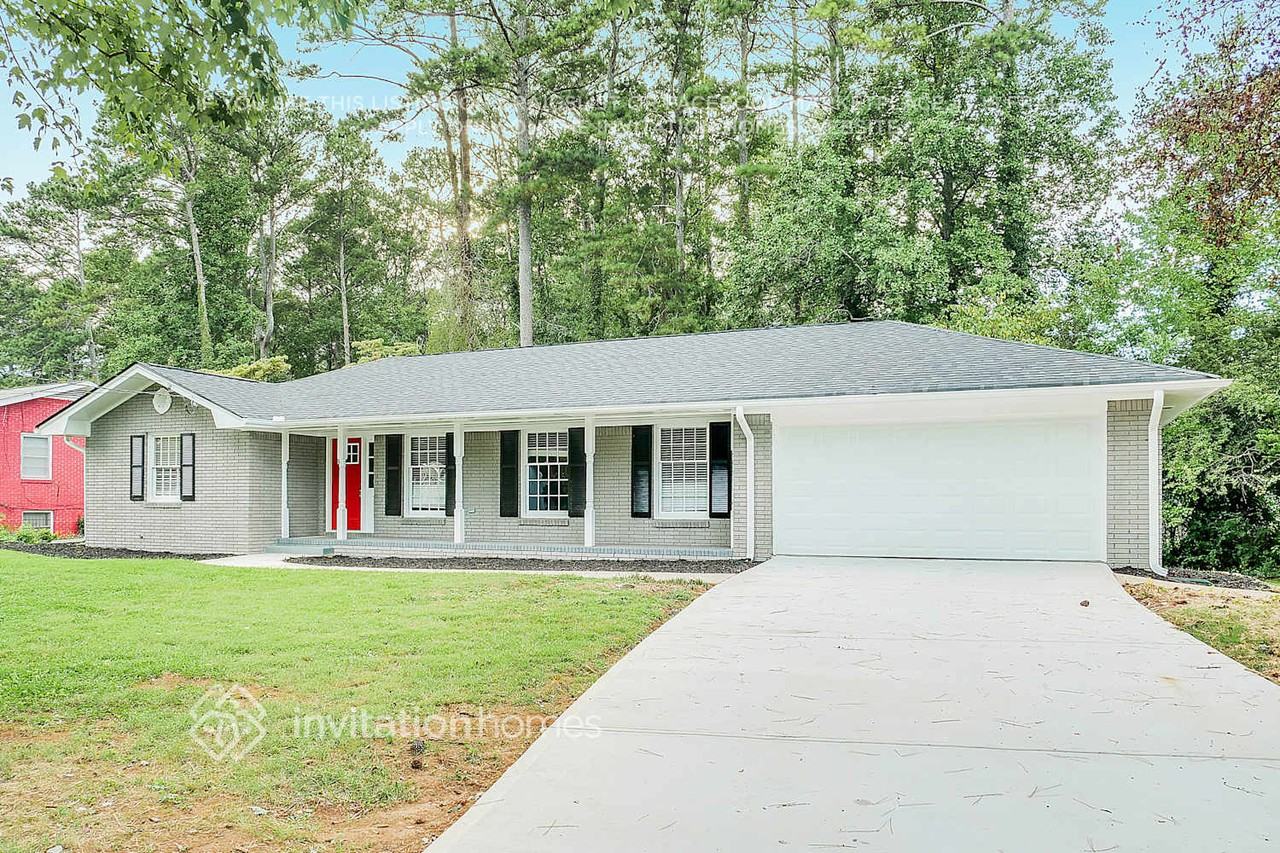 3610 Warbler Dr - Photo 2 of 26