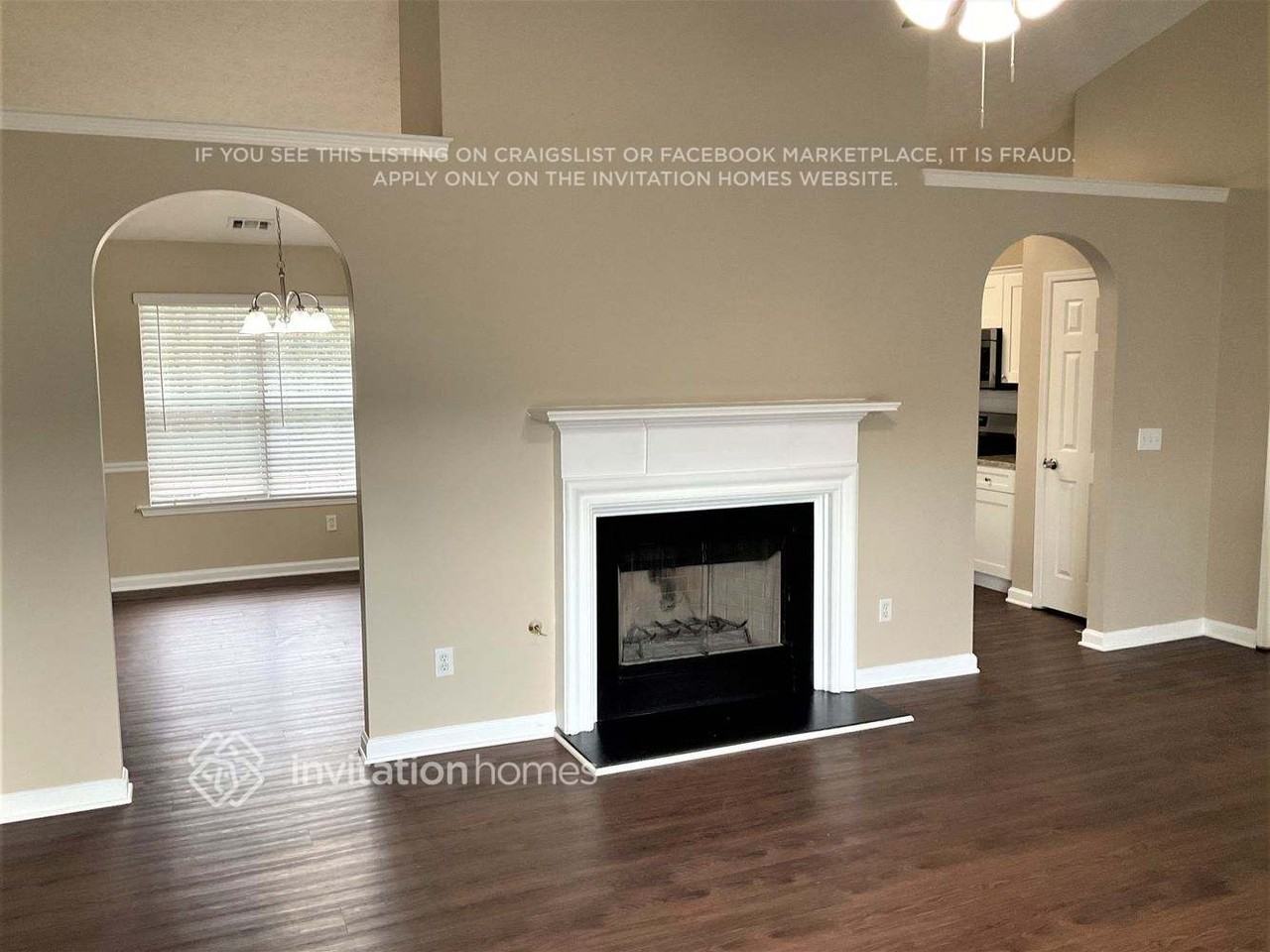 1008 Borrington Ln - Photo 3 of 11