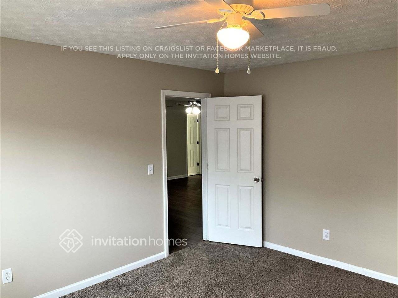 1008 Borrington Ln - Photo 6 of 11