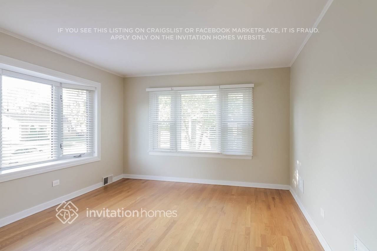 485 N Beverly Ave - Photo 6 of 19