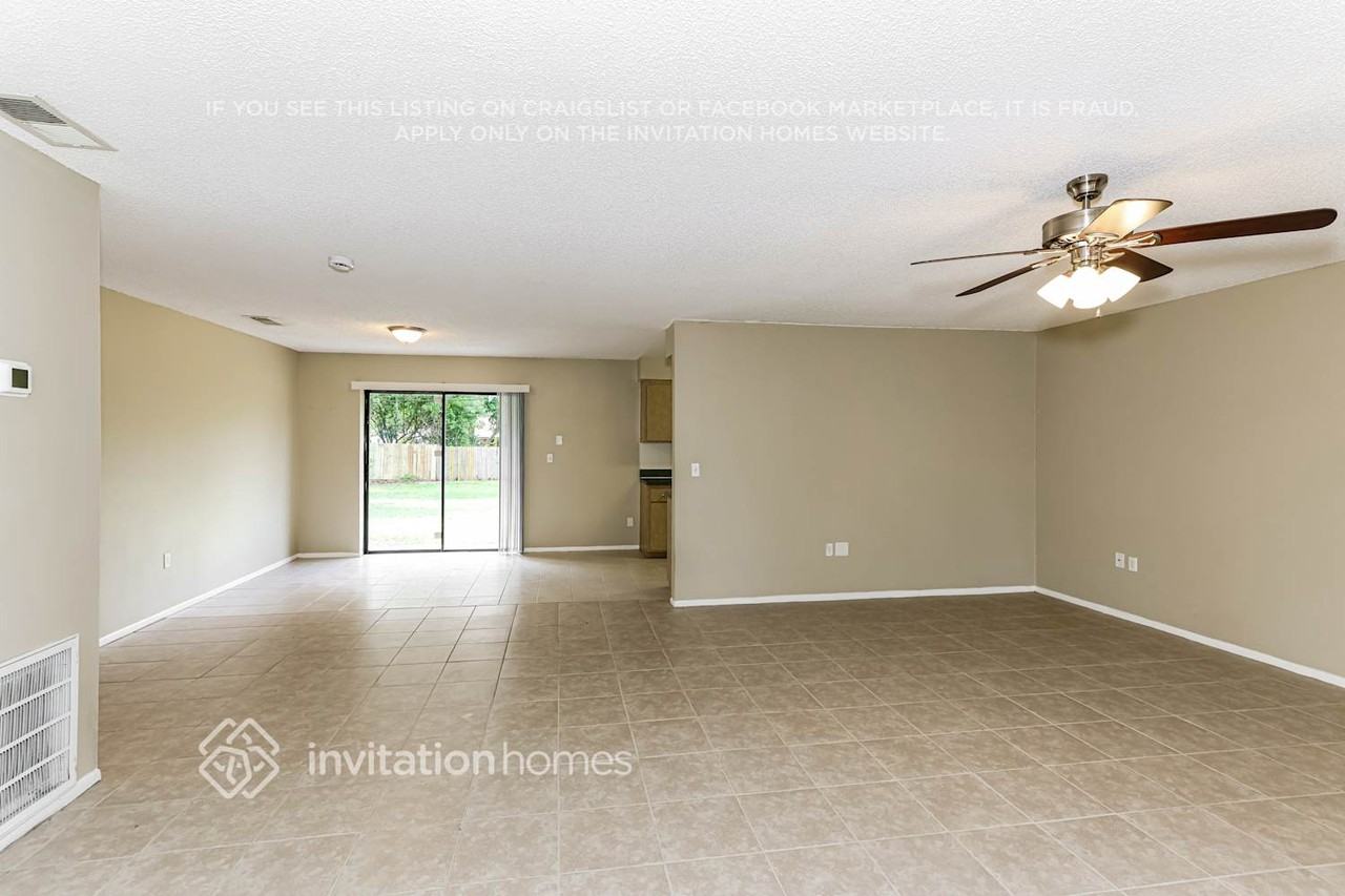 1024 Bernice Rd - Photo 3 of 17