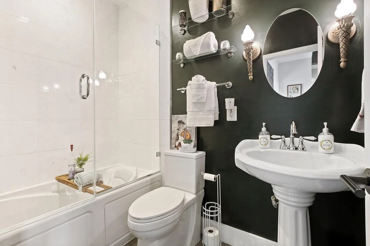 1830 I Street Northeast #4 - Photo 5 of 16