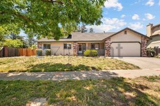 1425 Country Manor Dr - Photo 1 of 1